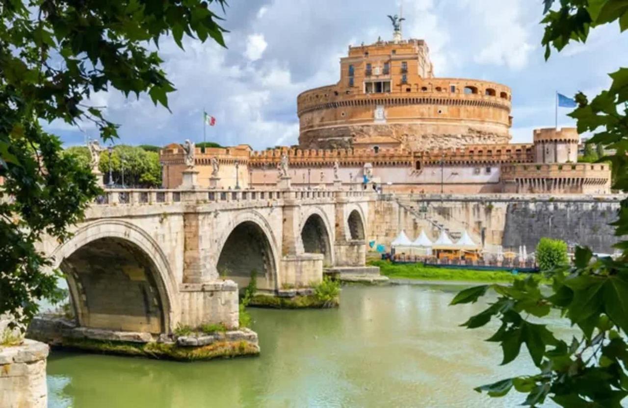 Vacanze Romane Colosseo Apartment Kültér fotó