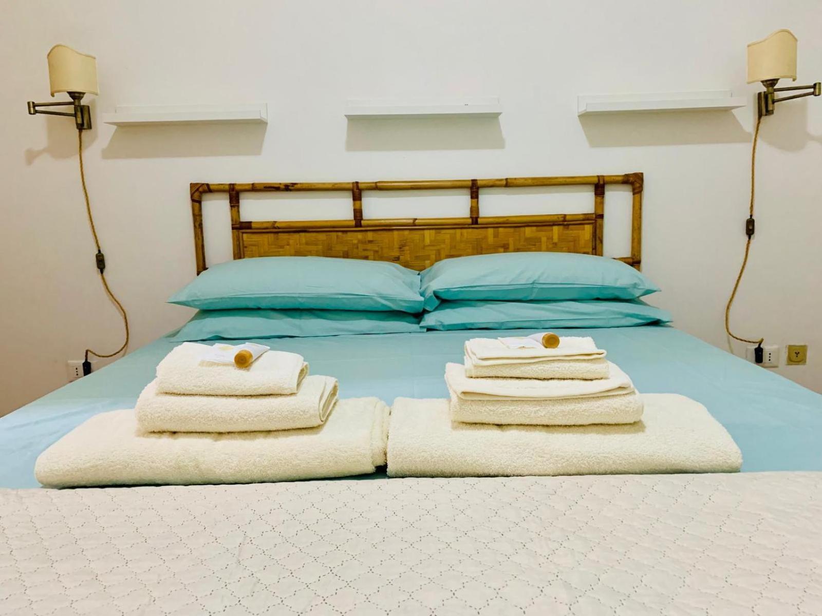 Vacanze Romane Colosseo Apartment Kültér fotó